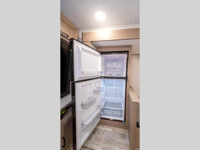 used Travel Trailers Gulf Stream Conquest Ultra Lite for sale, in Decatur, IN Thumbnail 9