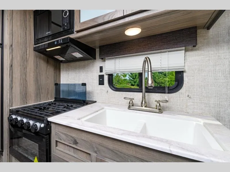 used Travel Trailers Gulf Stream Ameri-Lite Ultra Lite for sale, in Decatur, IN Thumbnail 4