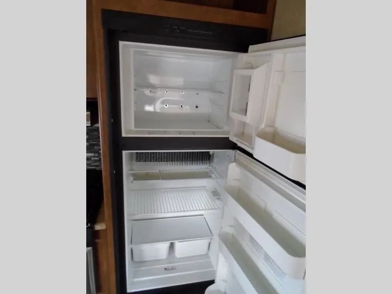 used Travel Trailers Forest River Wildwood for sale, in Decatur, IN Thumbnail 14