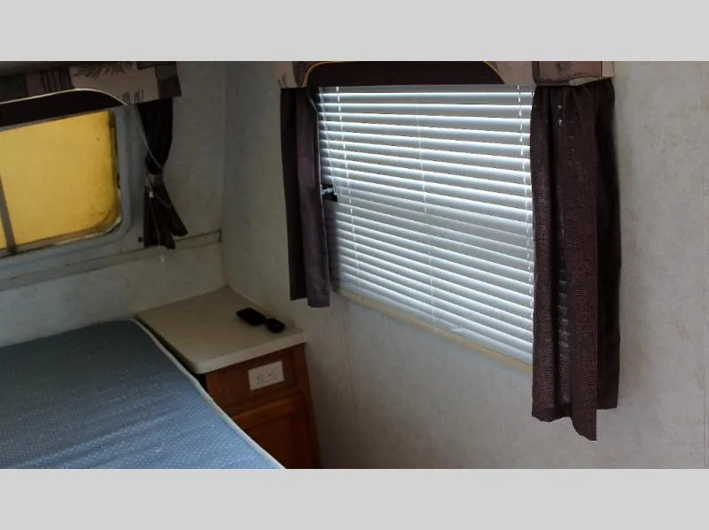 used Travel Trailers Forest River FLAGSTAFF for sale, in Decatur, IN Thumbnail 20