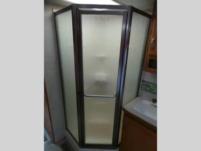 used Fifth Wheel Trailers Gulf Stream MAKO for sale, in Decatur, IN Thumbnail 12