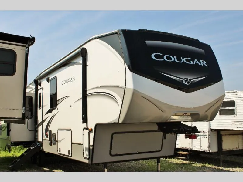 used Travel Trailers Keystone RV Cougar for sale, in Decatur, IN Thumbnail 3