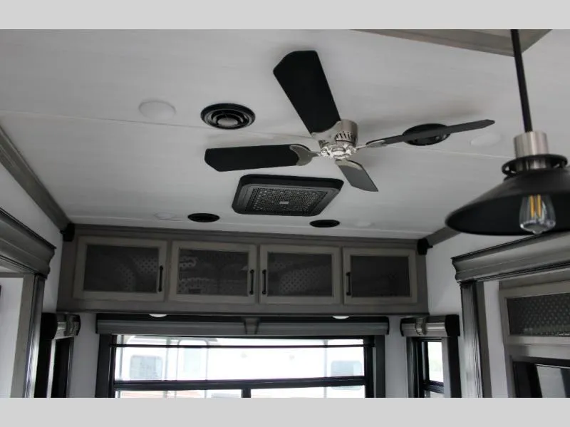 used Travel Trailers Keystone RV Montana for sale, in Decatur, IN Thumbnail 12