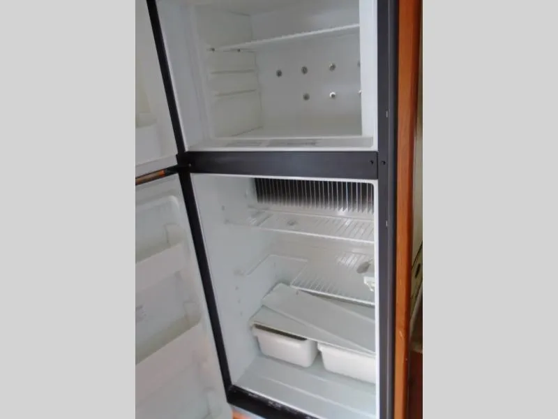 used Travel Trailers Coachmen Freedom Express LTZ for sale, in Decatur, IN Thumbnail 22