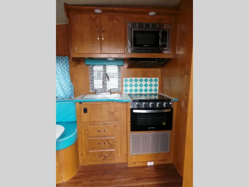 used Travel Trailers Gulf Stream Vintage Cruiser for sale, in Decatur, IN Thumbnail 8