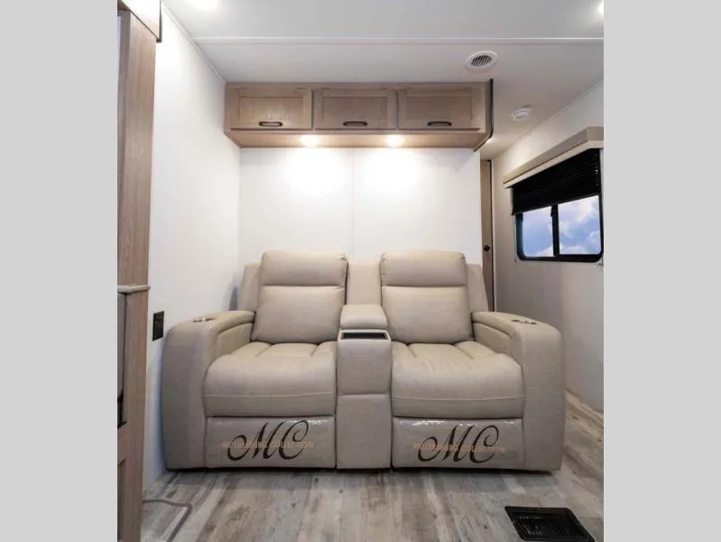 new Travel Trailers Gulf Stream Conquest Ultra Lite for sale, in Decatur, IN Thumbnail 14