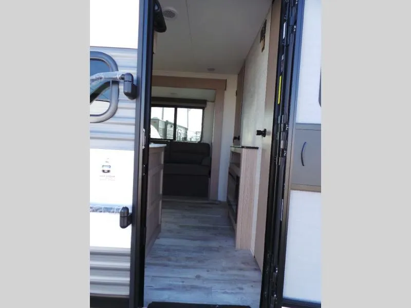 new Travel Trailers Gulf Stream Ameri-Lite Ultra Lite for sale, in Decatur, IN Thumbnail 7