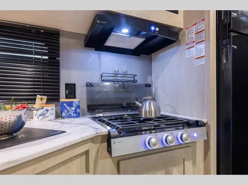 used Travel Trailers Shasta i-5 Edition for sale, in Decatur, IN Thumbnail 11