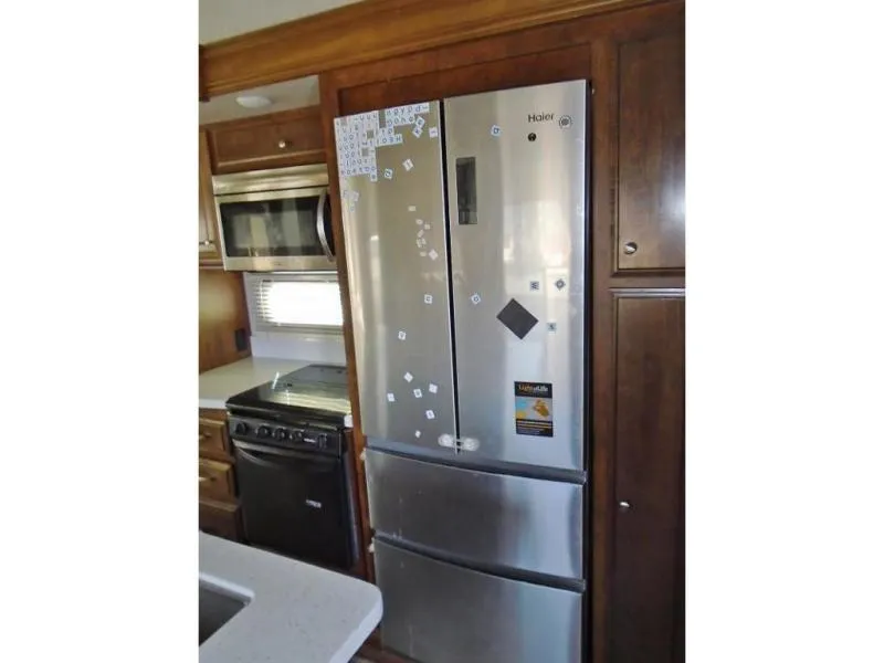 used Travel Trailers Heartland RV Bighorn Traveler for sale, in Decatur, IN Thumbnail 15