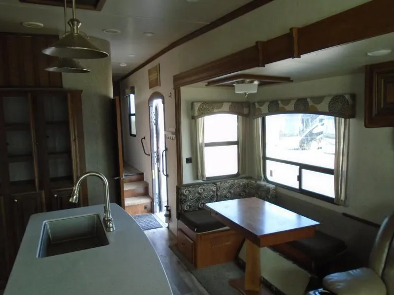 used Travel Trailers Heartland RV Bighorn Traveler for sale, in Decatur, IN Thumbnail 33