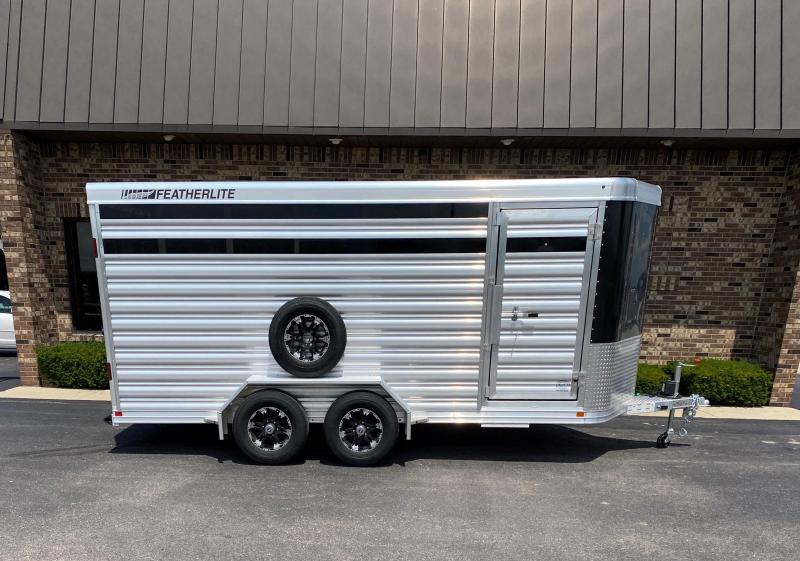 2021 Featherlite 8107 6'7" x 16' Livestock Trailer 2021 Featherlite 8107 6'7" x 16' Livestock Trailer