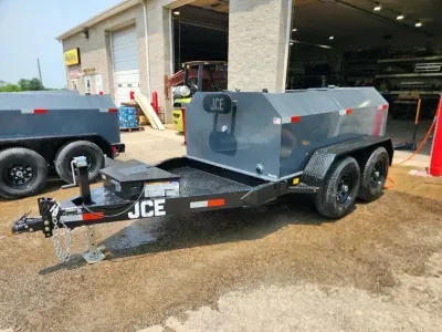 2027 JCE 750 GALLON TANKER TRALER (563545)