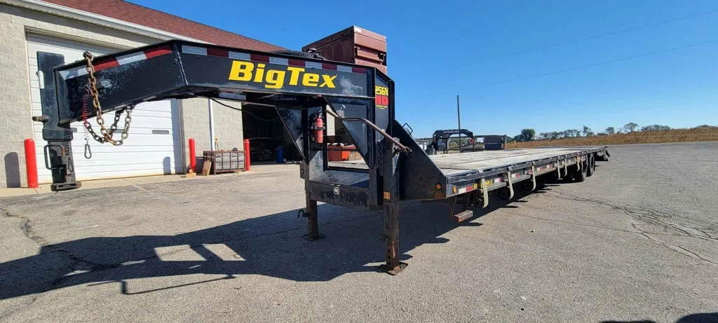 used Equipment / Flatbed Trailers Big Tex Trailers  for sale, in Circleville, OH image-0
