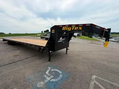 2027 Big Tex Trailers 14GN 102" x 20'+5' - MR - 15,900# GVWR Flatbed Trailer (503085)