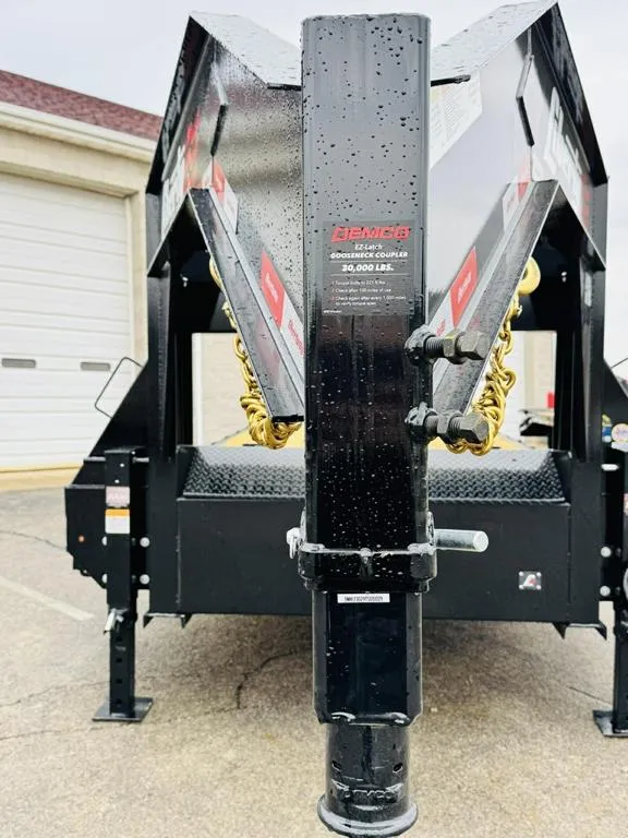 new Equipment / Flatbed Trailers Liberty  for sale, in Circleville, OH Thumbnail 5