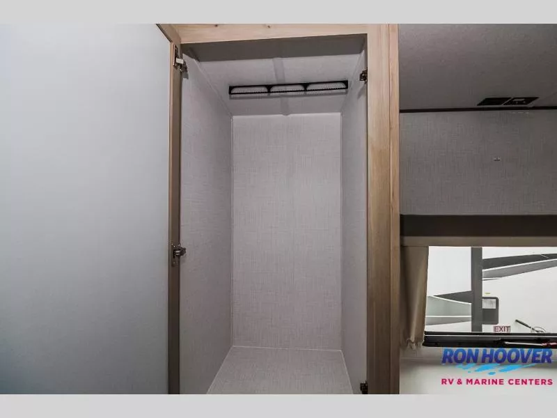 new Travel Trailers Forest River Flagstaff Classic for sale, in Houston, TX Thumbnail 32