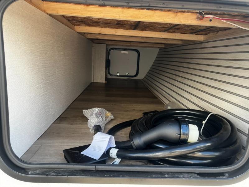 new Travel Trailers Coachmen Northern Spirit Ultra Lite for sale, in Houston, TX Thumbnail 7