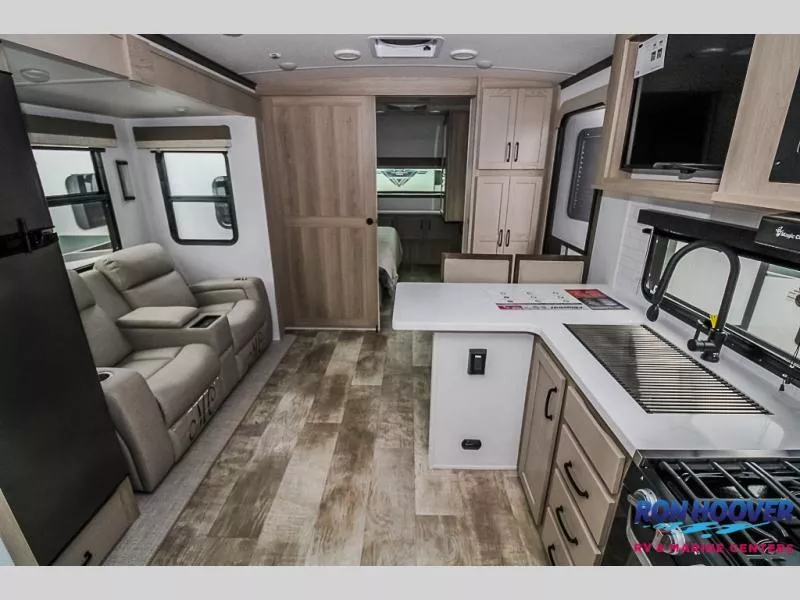 new Travel Trailers Forest River Flagstaff Classic for sale, in Houston, TX Thumbnail 11