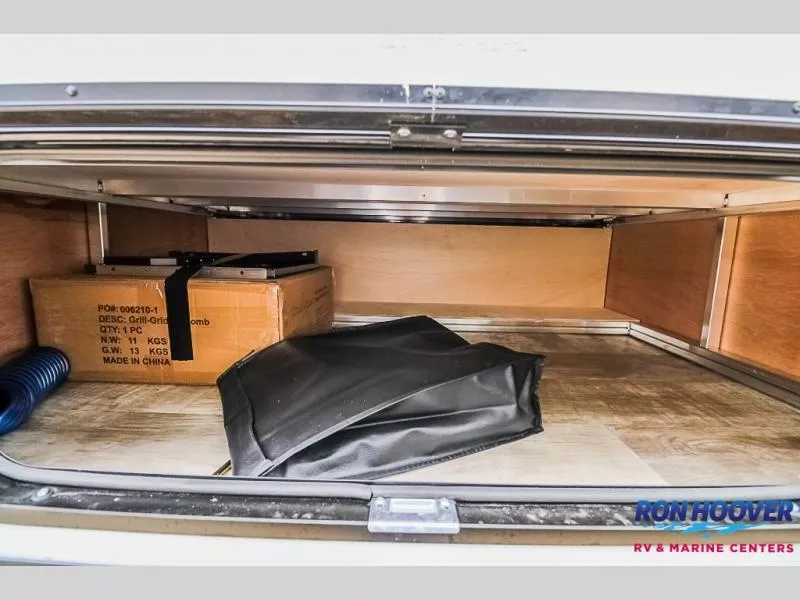 new Travel Trailers Forest River Flagstaff Classic for sale, in Houston, TX Thumbnail 49