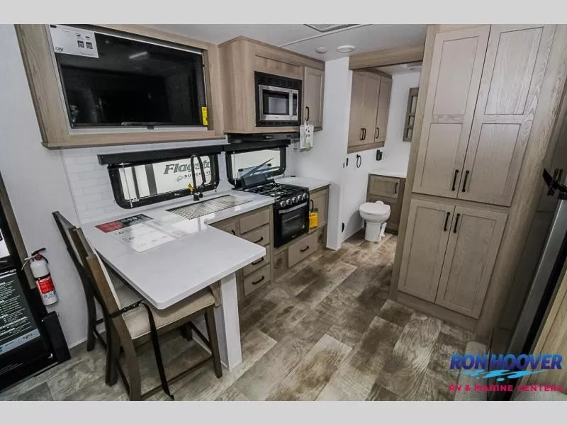 new Travel Trailers Forest River Flagstaff Classic for sale, in Houston, TX Thumbnail 10