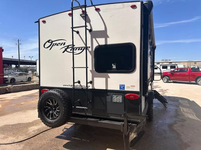 used Travel Trailers Highland Ridge RV Range Lite Air for sale, in Houston, TX Thumbnail 6