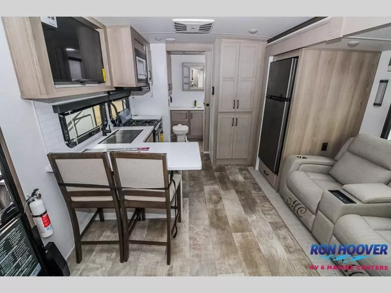 new Travel Trailers Forest River Flagstaff Classic for sale, in Houston, TX Thumbnail 8