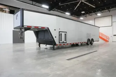 2027 InTech 40' Gooseneck Lite