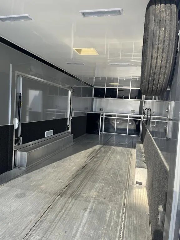 used Cargo (Enclosed) Trailers InTech  for sale, in Warsaw, IN Thumbnail 8