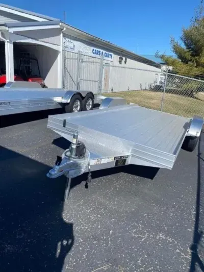 2023 Featherlite Trailers 20' x 8.5' 3110 Car Hauler