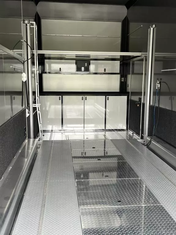 new Car Haulers / Racing Trailers Featherlite  for sale, in Warsaw, IN Thumbnail 7