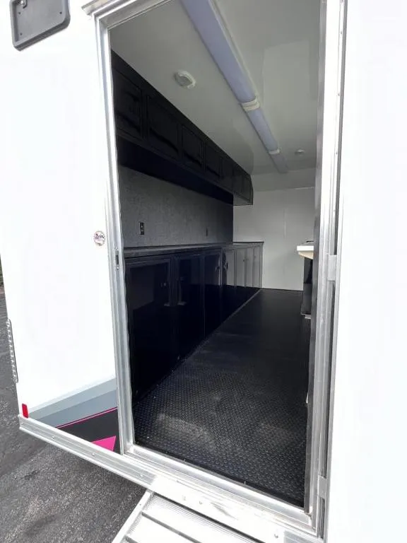 used Cargo (Enclosed) Trailers United Trailers  for sale, in Warsaw, IN Thumbnail 6