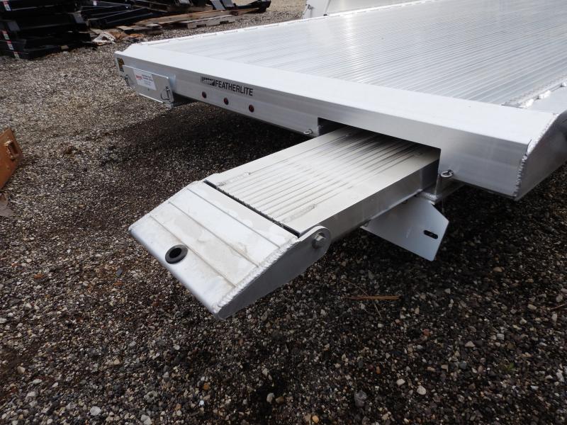 new Car Haulers / Racing Trailers Featherlite  for sale, in Mchenry, IL Thumbnail 9