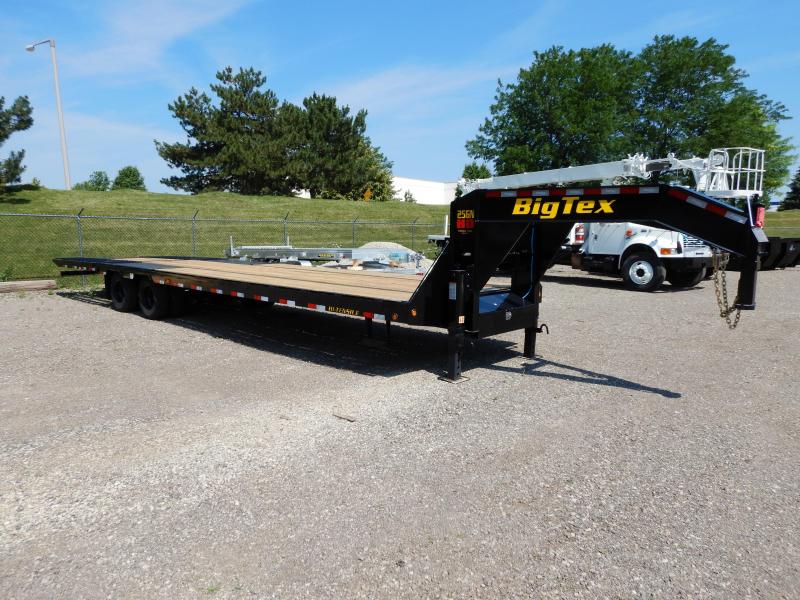 2022 Big Tex Trailers 25GN-35-HDTS Equipment Trailer