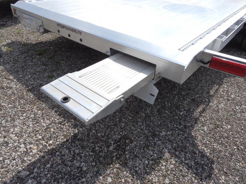 new Car Haulers / Racing Trailers Featherlite  for sale, in Mchenry, IL Thumbnail 9