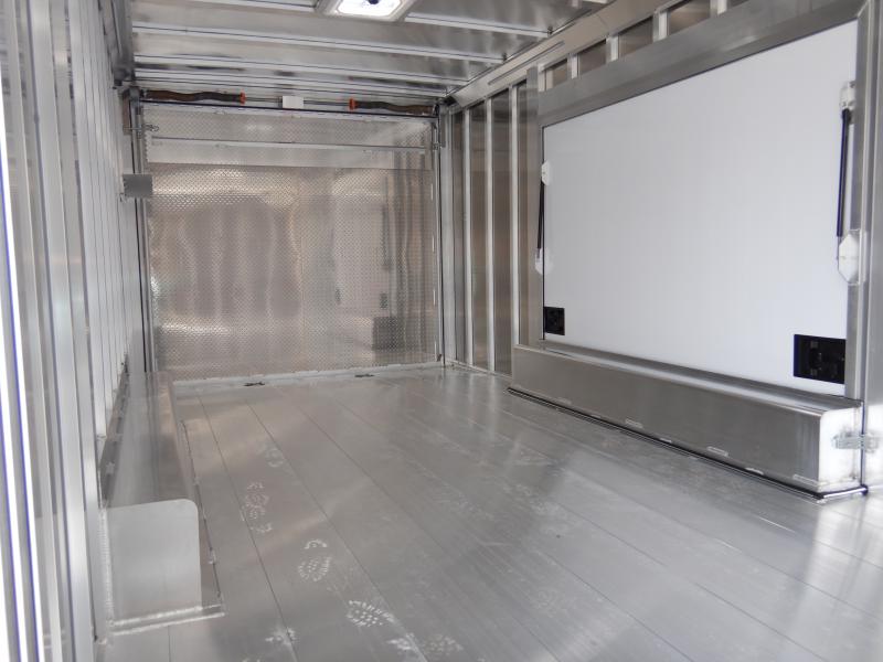 new Car Haulers / Racing Trailers Featherlite  for sale, in Mchenry, IL Thumbnail 9
