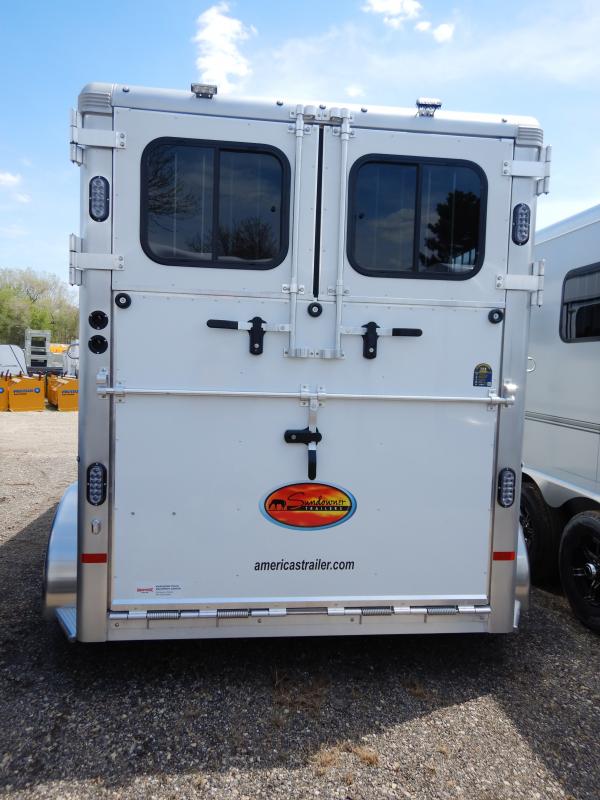 new Horse Trailers Sundowner Trailers  for sale, in Mchenry, IL Thumbnail 5