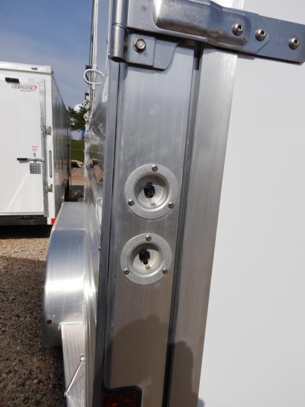 new Horse Trailers Featherlite  for sale, in Mchenry, IL Thumbnail 12