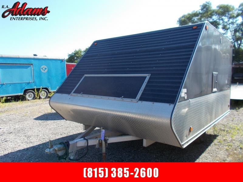 2009 R and R Trailers MISCSNOWMOBILE Snowmobile Trailer 2009 R and R Trailers MISCSNOWMOBILE Snowmobile Trailer