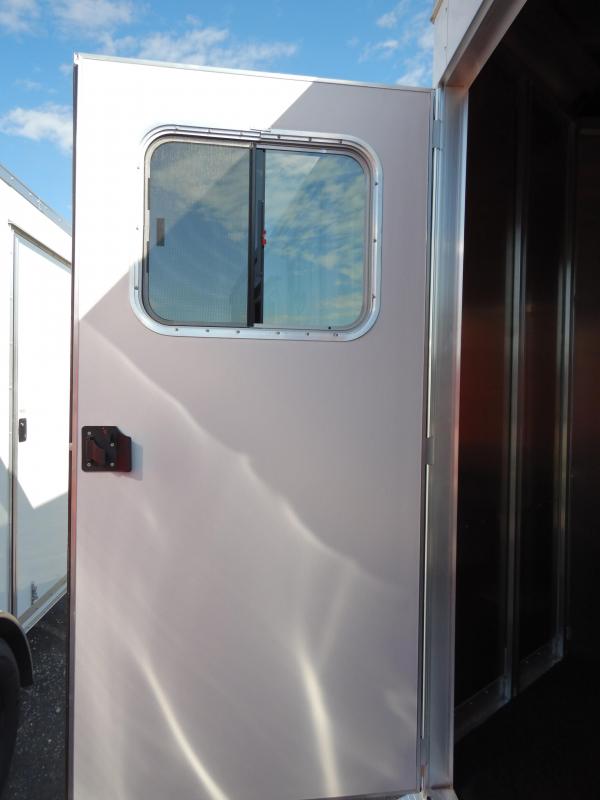 new Horse Trailers Featherlite  for sale, in Mchenry, IL Thumbnail 5