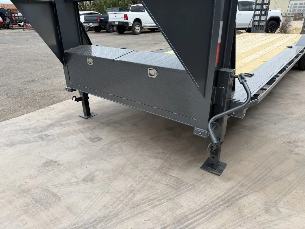 new Equipment / Flatbed Trailers Lion  for sale, in Abilene, TX Thumbnail 3