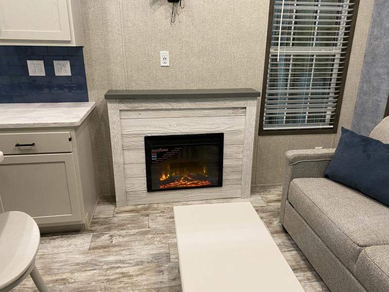 new Park Models Fairmont Homes Cavco for sale, in Palm Bay, FL Thumbnail 4