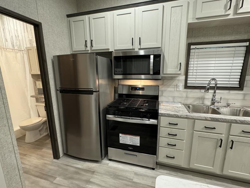 new Park Models Fairmont Homes Cavco for sale, in Pierceton, IN Thumbnail 28