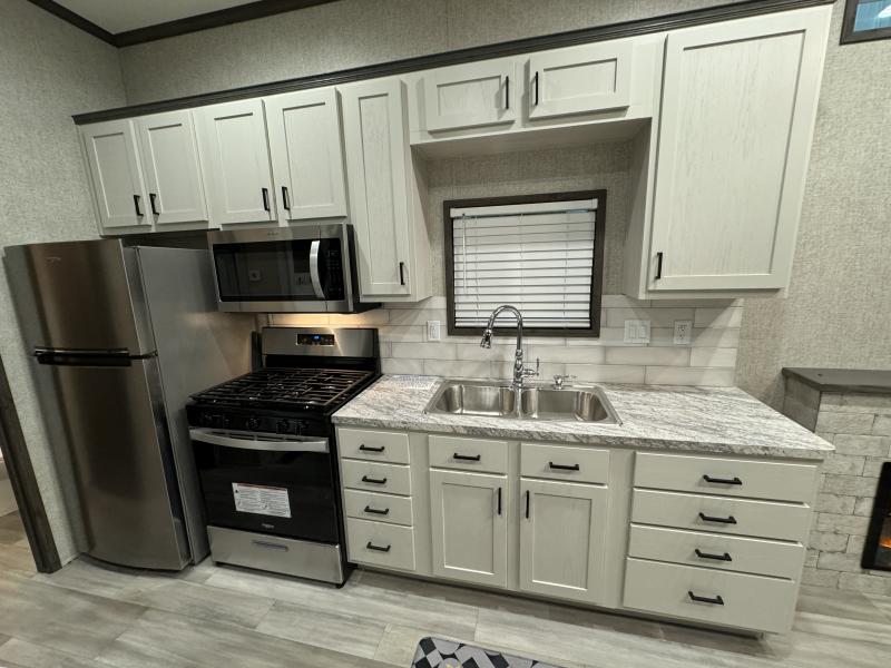 new Park Models Fairmont Homes Cavco for sale, in Pierceton, IN Thumbnail 27