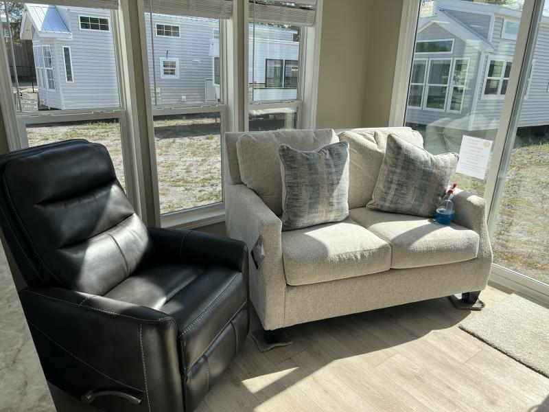 new Park Models Chariot Eagle Eagle for sale, in Palm Bay, FL Thumbnail 3