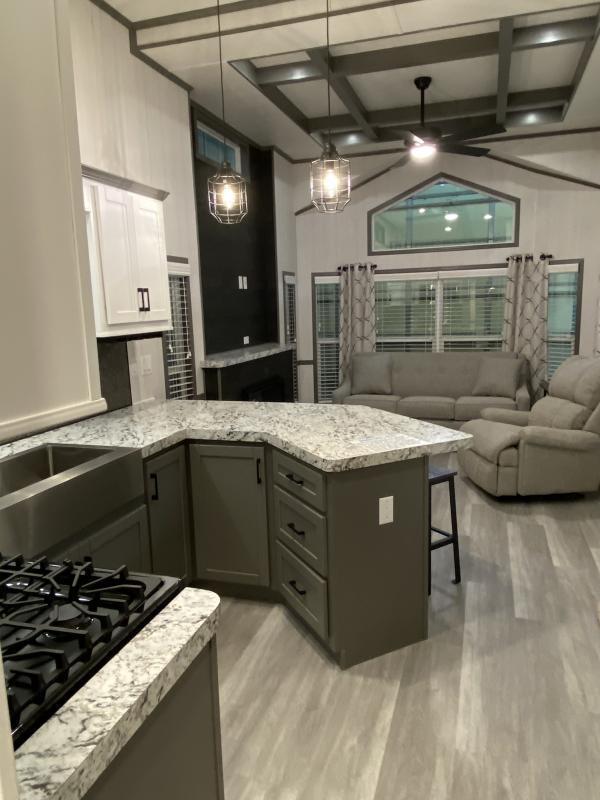 new Park Models Woodland Park Timber Ridge for sale, in Pierceton, IN Thumbnail 30