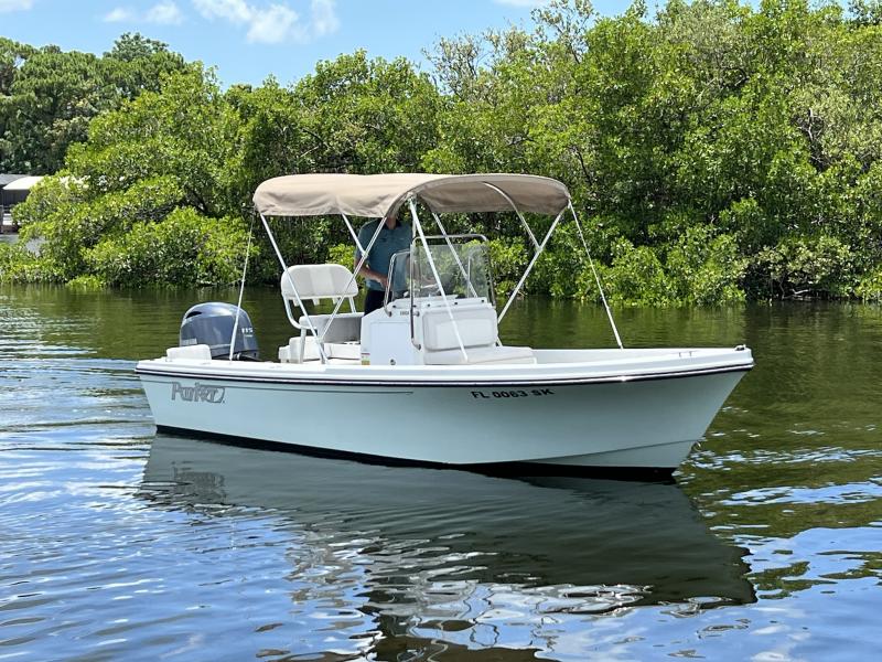 2016 Parker 1801 Center Console 2016 Parker 1801 Center Console
