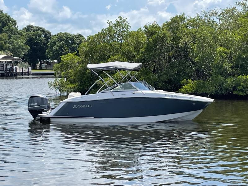 2018 Cobalt Boats 23SC 2018 Cobalt Boats 23SC