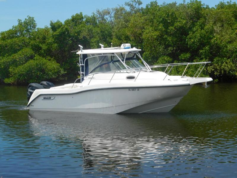 2002 Boston Whaler 255 2002 Boston Whaler 255
