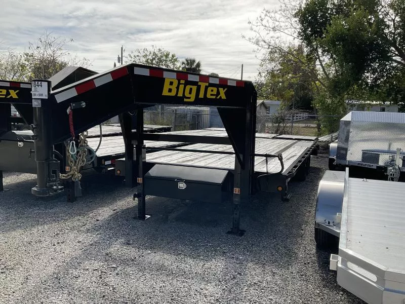 2024 Big Tex Trailers 14GN-20BK+5MR Flatbed Trailer