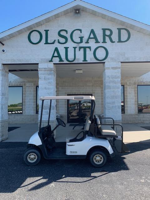 2016 E-Z-GO Golf Cart 36 2016 E-Z-GO Golf Cart 36